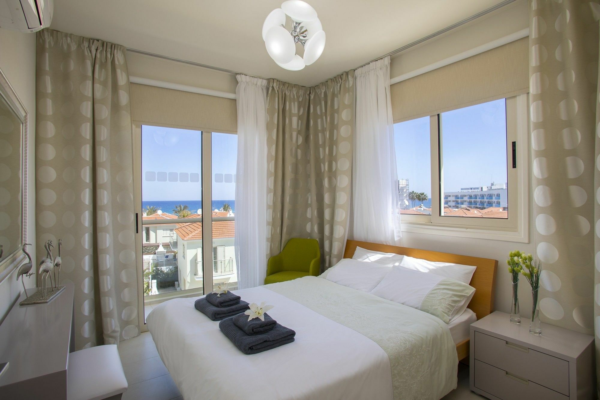 Marianna Suite Pernera Luaran gambar